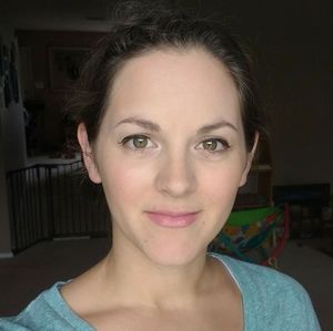 Meet your Posher, Leslie